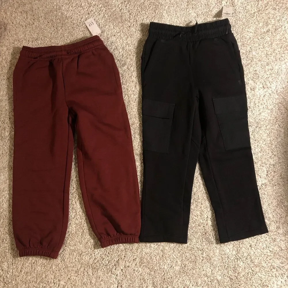 New set of 2 Gap Kids Maroon and Black Jogger Pants boy size XS 4-5 NWT